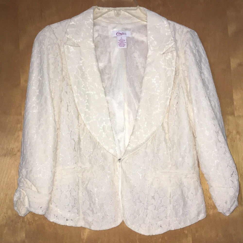 Cream/White Colored Lace Jacket